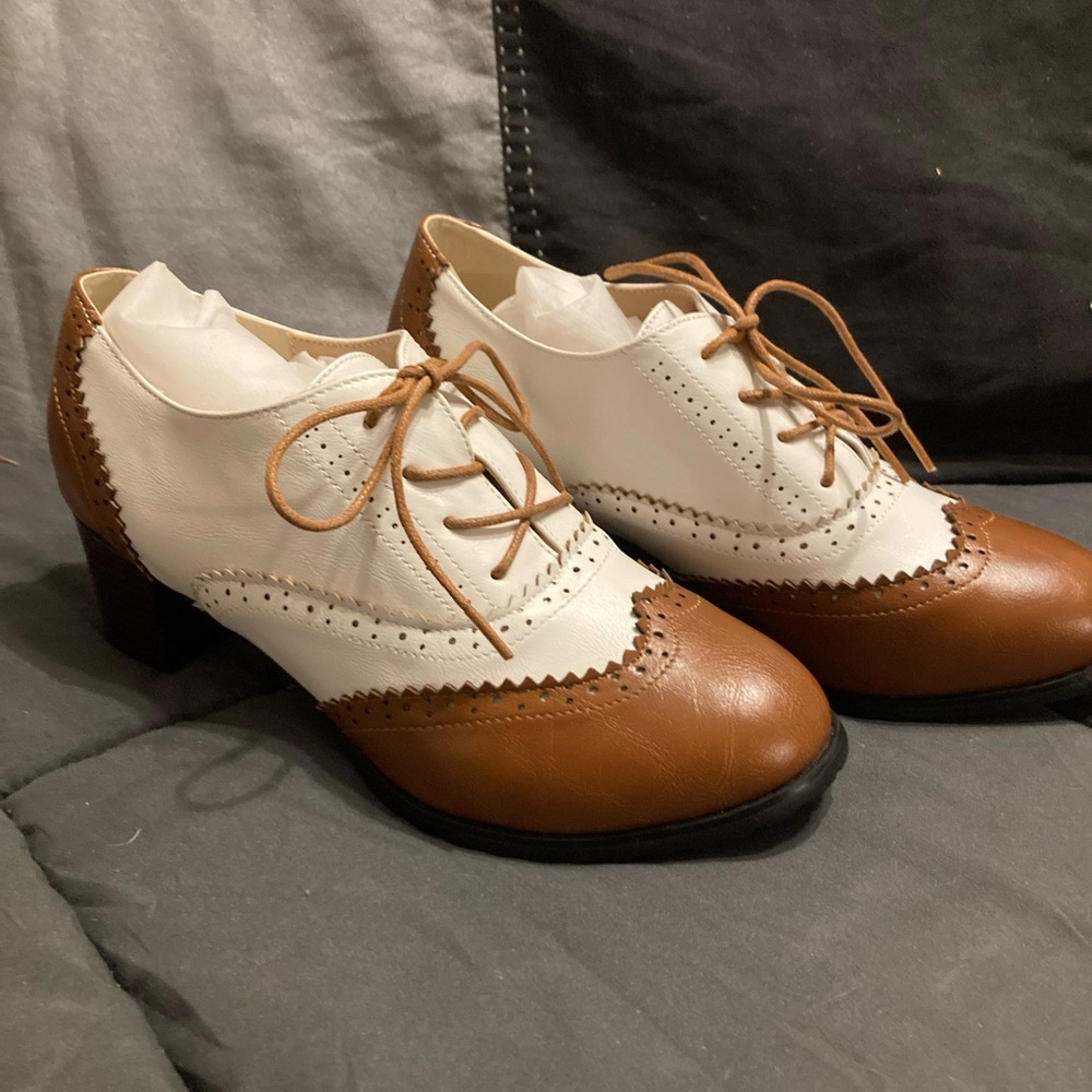 Crazy cute 3” oxfords